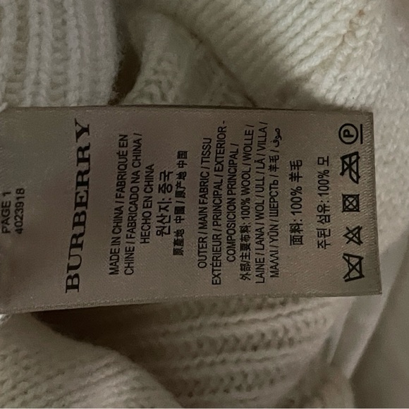 Burberry 100% Wool Cream Turtleneck Sweater Luxurious Knit Women Size M - Picture 11 of 11